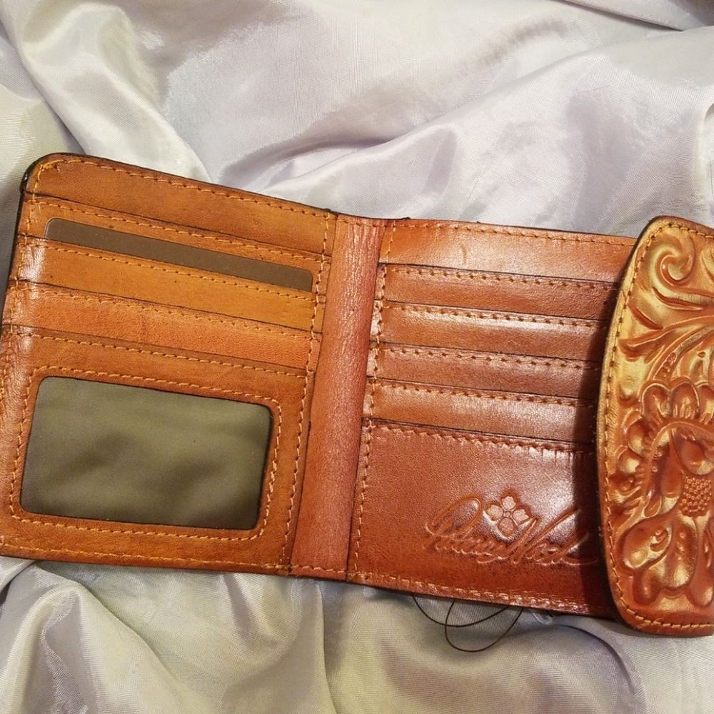 Patricia Nash burnished tooled reiti wallet - Picture 4 of 4